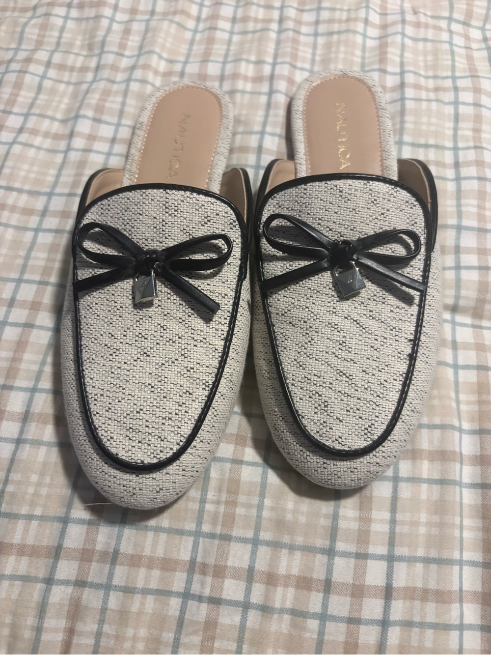 Nautica Women’s Slip On Loafers Bow Mules Black White Woven Casual Shoes